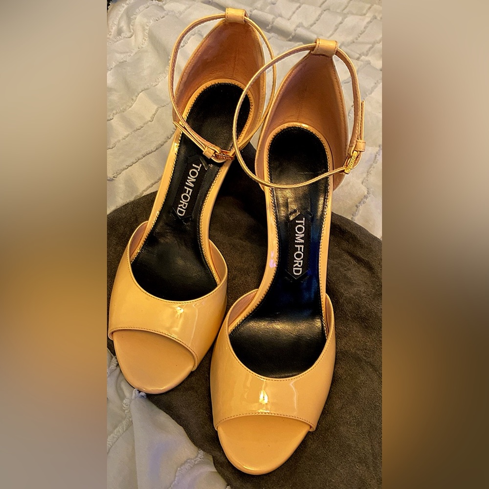 Gold heels with box and shoe bag